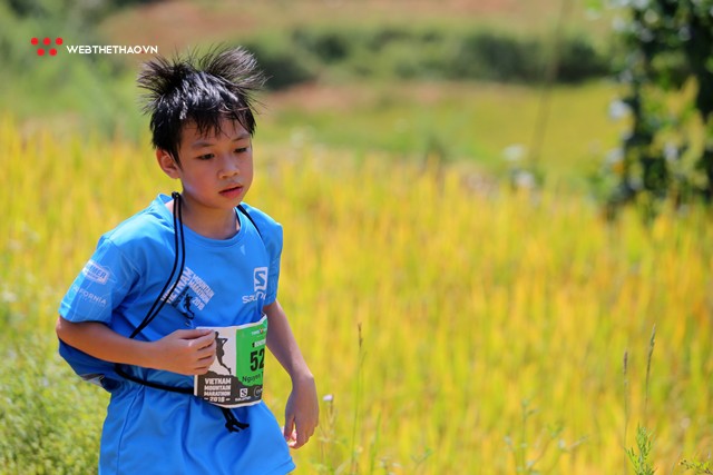 Ngả mũ trước những ultra runner nhí tại VMM 2018 - Ảnh 16. Ngả mũ trước những ultra runner nhí tại VMM 2018 - Ảnh 16.