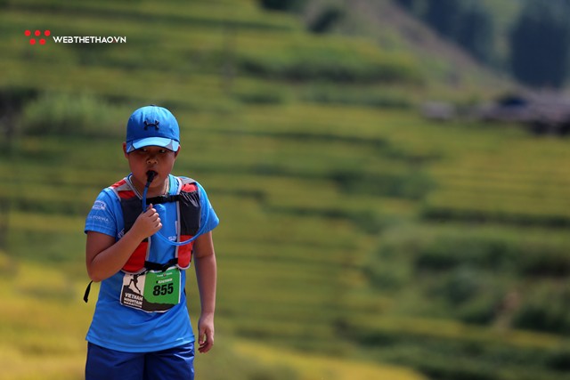 Ngả mũ trước những ultra runner nhí tại VMM 2018 - Ảnh 14. Ngả mũ trước những ultra runner nhí tại VMM 2018 - Ảnh 14.