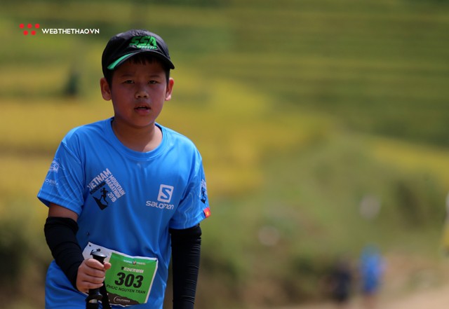 Ngả mũ trước những ultra runner nhí tại VMM 2018 - Ảnh 12. Ngả mũ trước những ultra runner nhí tại VMM 2018 - Ảnh 12.
