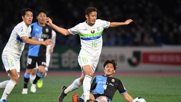 Nhận định tỷ lệ cược kèo bóng đá tài xỉu trận Shonan Bellmare vs Kawasaki Frontale