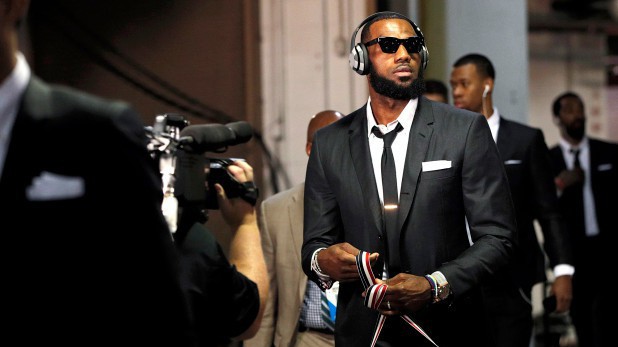 LeBron James: "Tôi không tới Lakers để tiếp cận Hollywood"