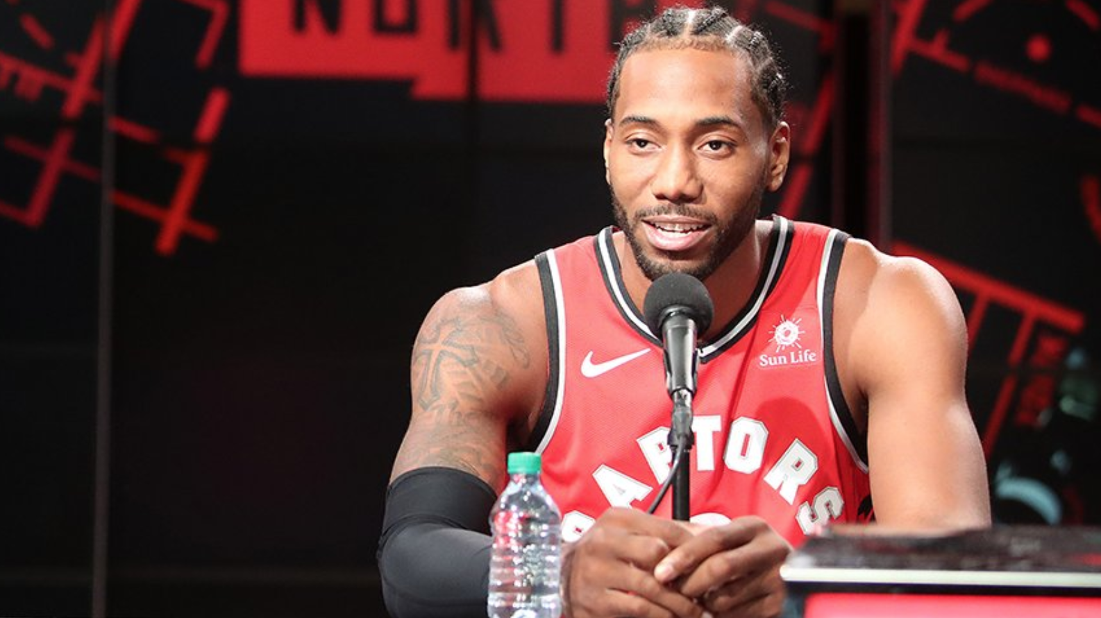 Kawhi Leonard: Tôi không hối hận đi rời San Antonio Spurs