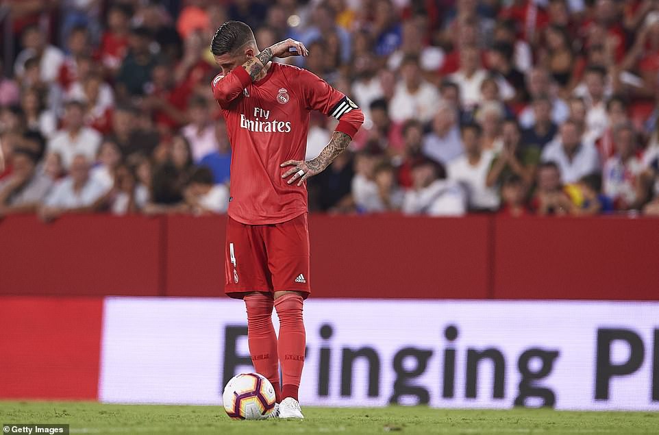 Tử huyệt Marcelo và 5 điểm nhấn gây sốc khi Real Madrid mất điểm trước Sevilla - Ảnh 6. Tử huyệt Marcelo và 5 điểm nhấn gây sốc khi Real Madrid mất điểm trước Sevilla - Ảnh 6.