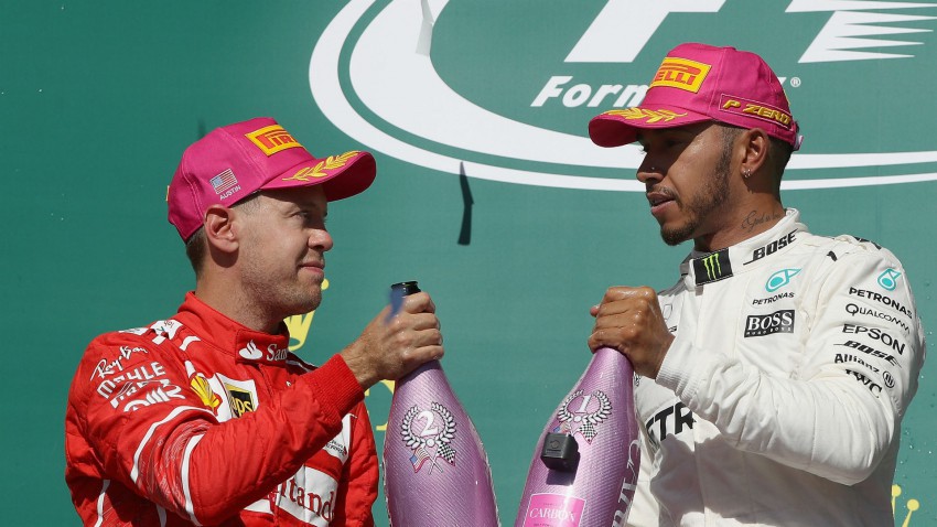 Trước thềm Russian GP: Cơ hội nào cho Sebastien Vettel lật ngược thế cờ trước Lewis Hamilton?