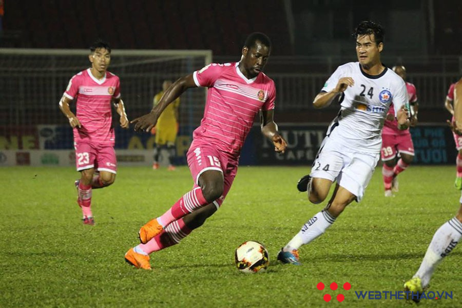 Thua Sài Gòn FC, HLV SHB Đà Nẵng oán trách đội nhà - Ảnh 1. Thua Sài Gòn FC, HLV SHB Đà Nẵng oán trách đội nhà - Ảnh 1.