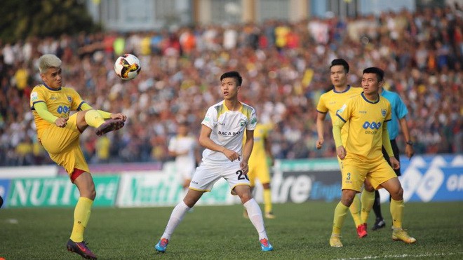 Trực tiếp V.League 2018 Vòng 24: Sông Lam Nghệ An - FLC Thanh Hóa