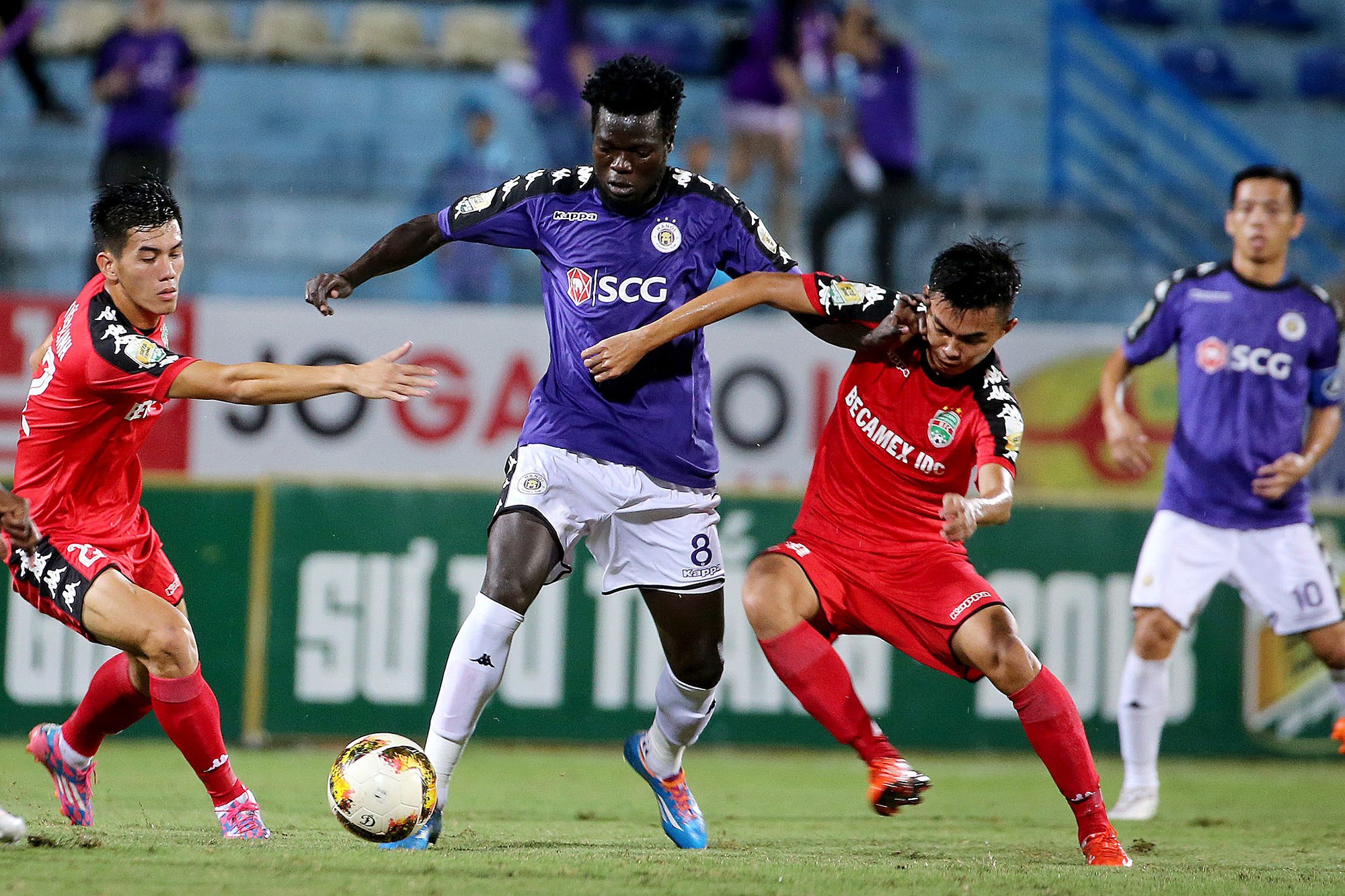Trực tiếp V.League 2018 Vòng 24: Hà Nội FC - Becamex Bình Dương - Ảnh 2.