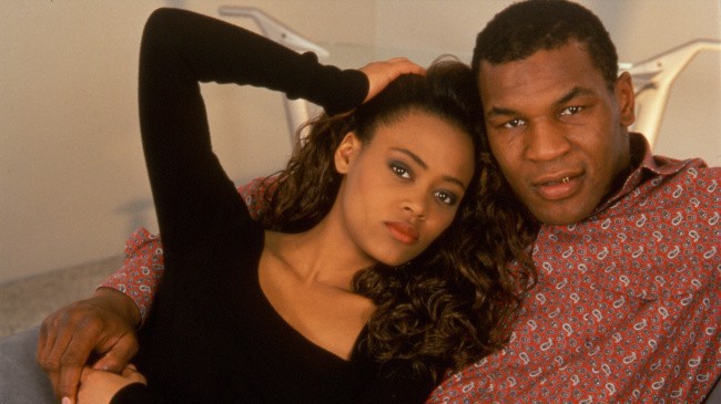 Robin Givens - Người phụ nữ đã hủy hoại Mike Tyson