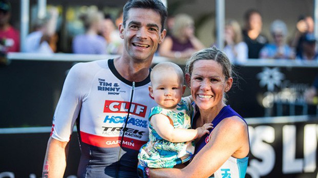Độc nhất vô nhị: cả hai vợ chồng "lên đỉnh" giải Ironman 70.3
