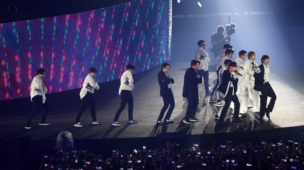 Ngôi sao K-Pop khuấy động lễ bế mạc ASIAD 2018