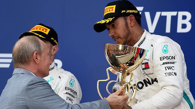 Russian GP 2018: Mercedes "thao túng" cuộc đua giúp Hamilton dễ dàng vô địch