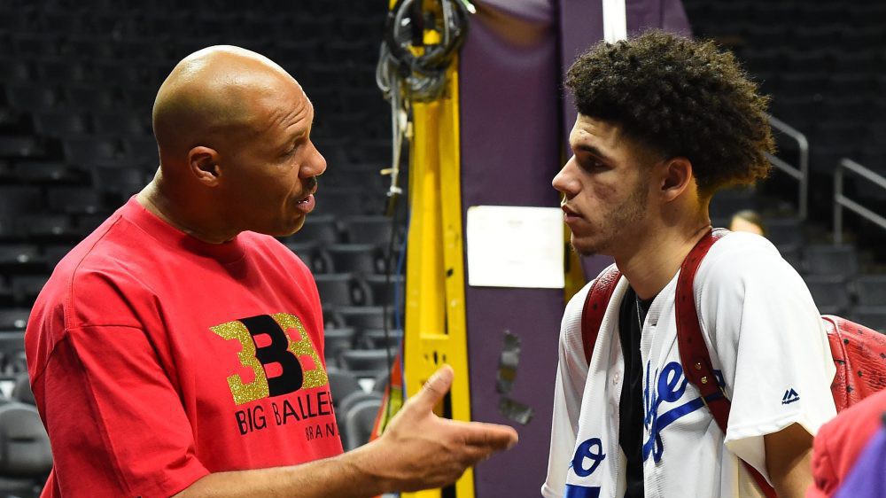 Rộ tin đồn Lonzo Ball ngầm chia tay bạn gái dù vừa sinh con