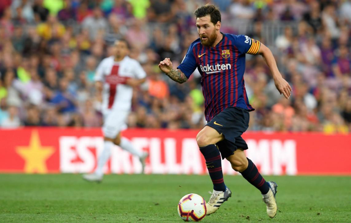 Khi Ronaldo tịt ngòi, Messi bùng nổ khó tin như để mỉa mai giải FIFA The Best 2018 - Ảnh 4. Khi Ronaldo tịt ngòi, Messi bùng nổ khó tin như để mỉa mai giải FIFA The Best 2018 - Ảnh 4.