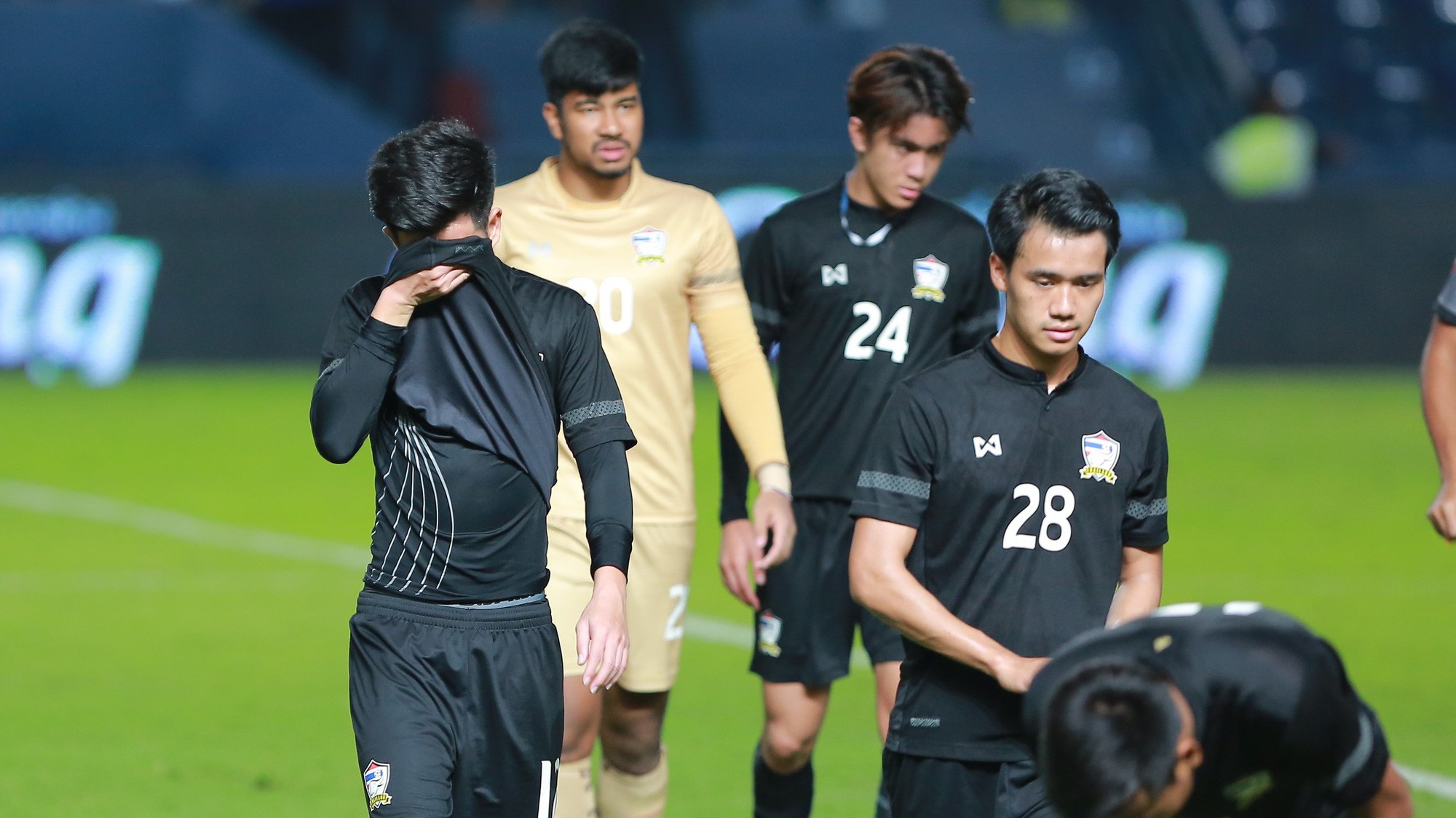 Khi người Thái tự ái, cơ hội vô địch AFF Cup 2018 của tuyển Việt Nam lại chênh vênh