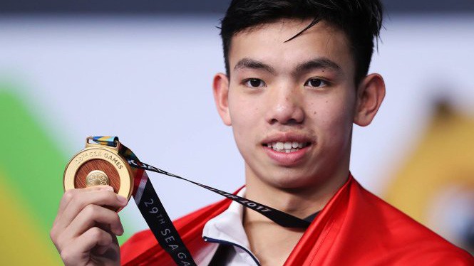 ARENA chúc mừng VĐV Nguyễn Huy Hoàng sau ASIAD 18