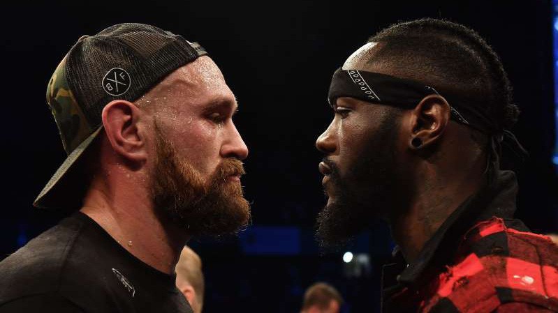 Tyson Fury - Deontay Wilder mỗi người sẽ bỏ túi 20 triệu USD nhờ trận đấu hạng nặng?