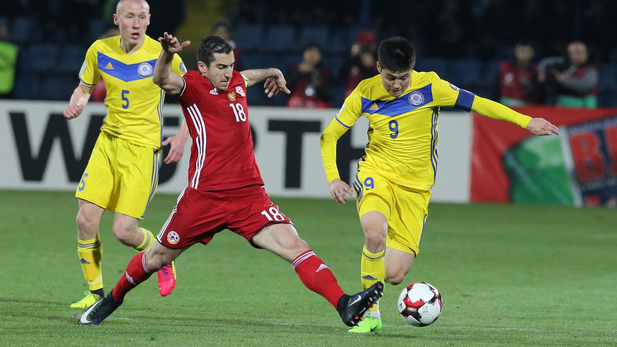 Nhận định tỷ lệ cược kèo bóng đá tài xỉu trận Macedonia vs Armenia