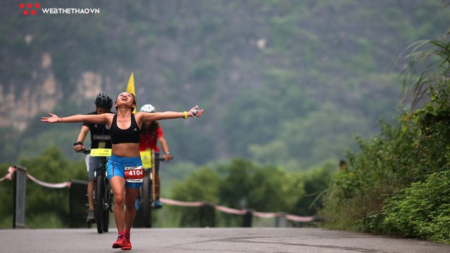 Tràng An Marathon 2018: Những nụ cười và niềm hạnh phúc trong mưa