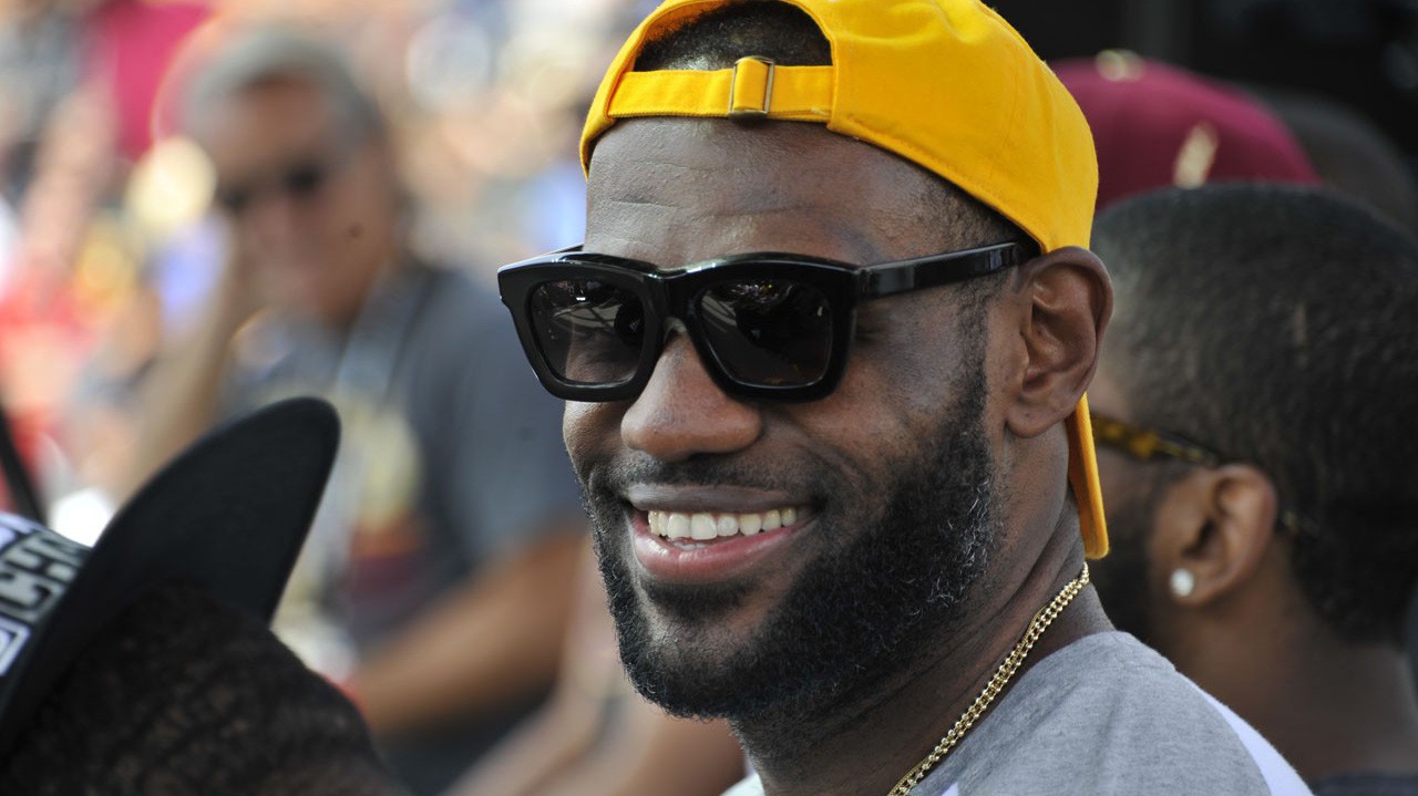 LeBron James nhiều khả năng sẽ không tập luyện cùng LA Lakers