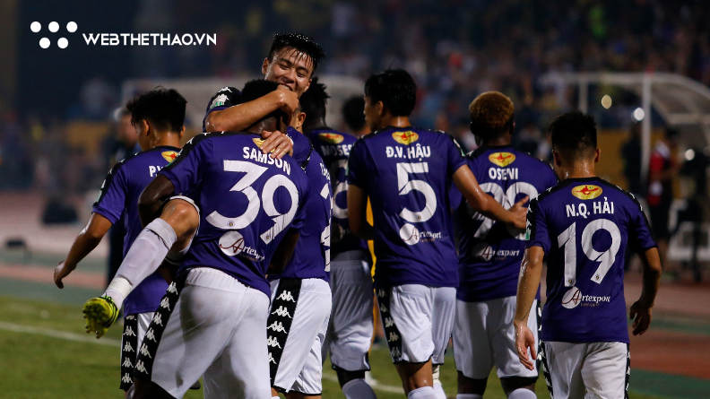 Cậy nhờ chân sút xuất sắc nhất lịch sử, Hà Nội FC lập kỷ lục vô địch V.League
