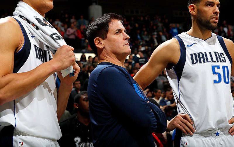 Dallas Mavericks chật vật trước bê bối tình dục