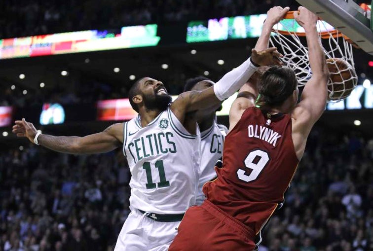 NBA 2017-18 ngày 21/12: Những kết cục không tưởng