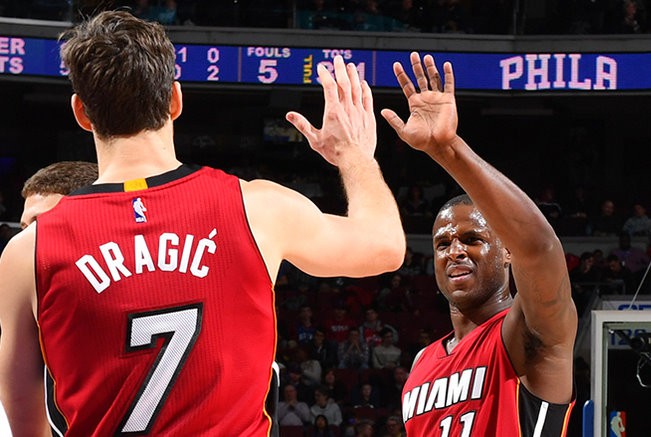 Nhận định NBA 25/11: Heat khiến Wolves lo ngại, Warriors có trận đấu nhẹ nhàng