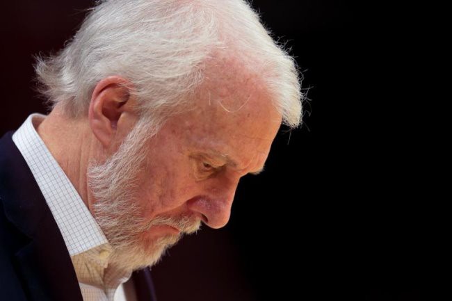 Warriors sẵn sàng khiến những trái tim Spurs nặng trĩu rỉ máu