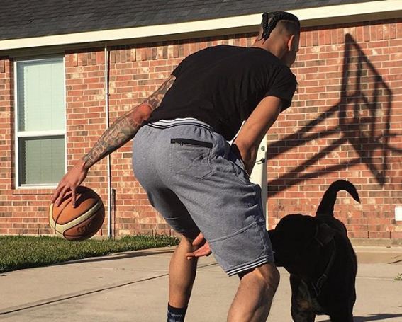 Tin NBA 06/01: Gerald Green tập bóng rổ với chó