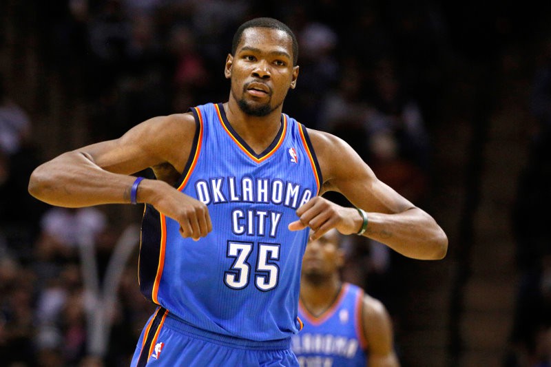 Tin NBA ngày 18/11: Durant bất ngờ muốn treo áo ở OKC