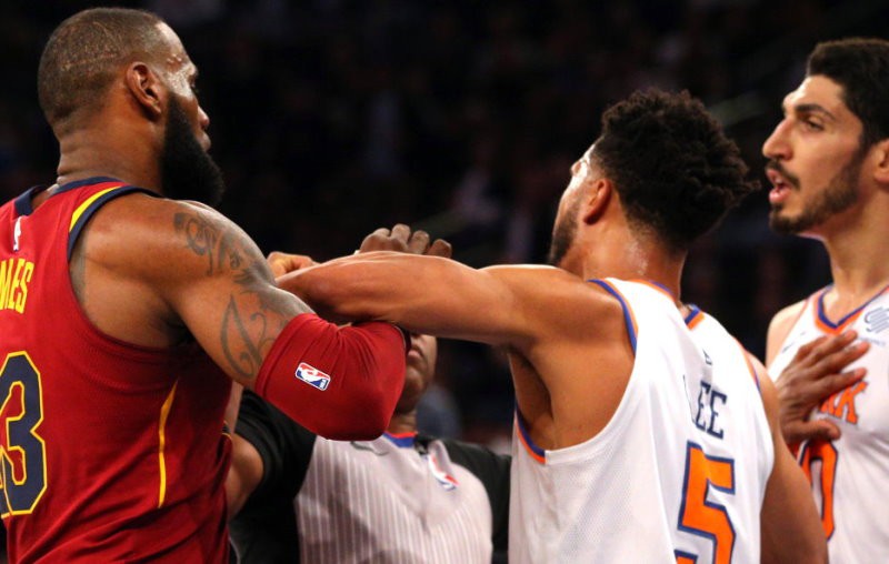 Tin NBA 21/01: Antetokounmpo tạm nghỉ để bảo vệ sức khỏe