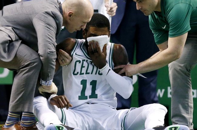 Tin NBA 21/03: Việc hồi phục của Kyrie Irving không ổn định