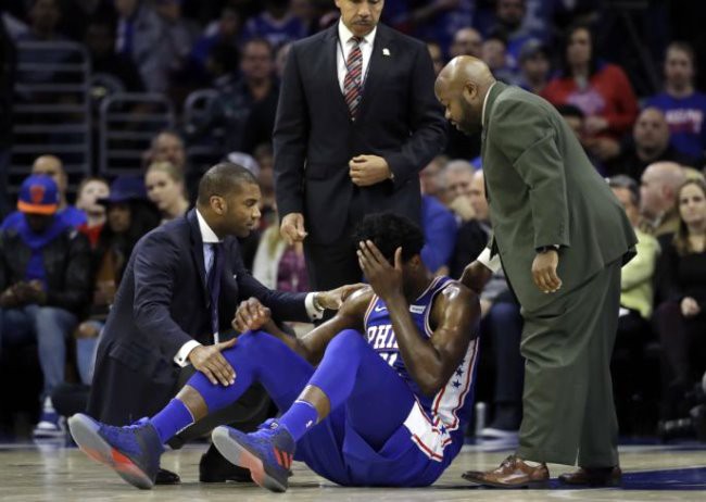 Tin NBA 30/03: Joel Embiid cần phẫu thuật, dự kiến lỡ vòng 1 Play-Off
