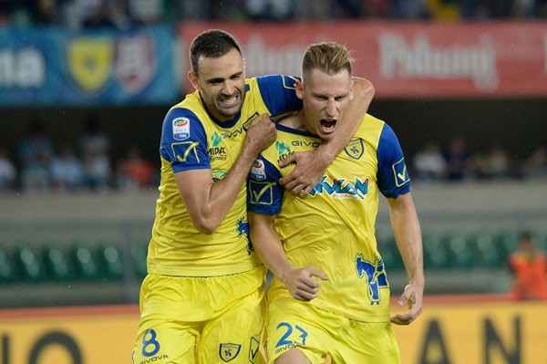 Nhận định trận Chievo - Bologna, 00h00 23/12