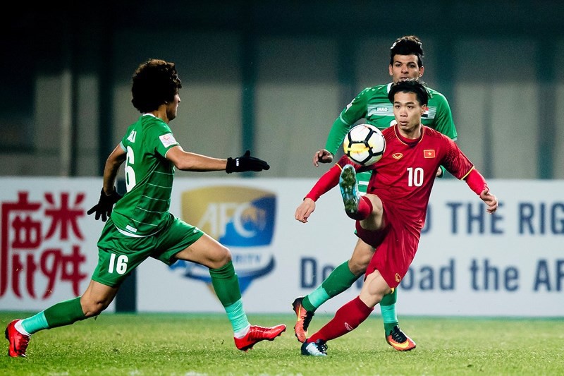 Các vị giấu tiền đi, để U23 Việt Nam còn đá!