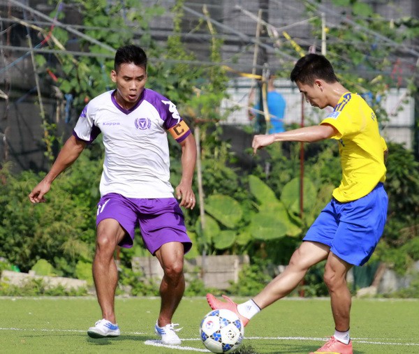 5 tiền vệ hay nhất bóng đá phủi Hà thành 2015