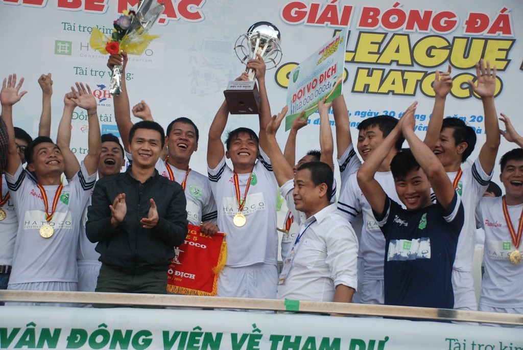 Chung kết League 5 – Cúp Hatoco: Ỷ Lan FC lên ngôi kịch tính
