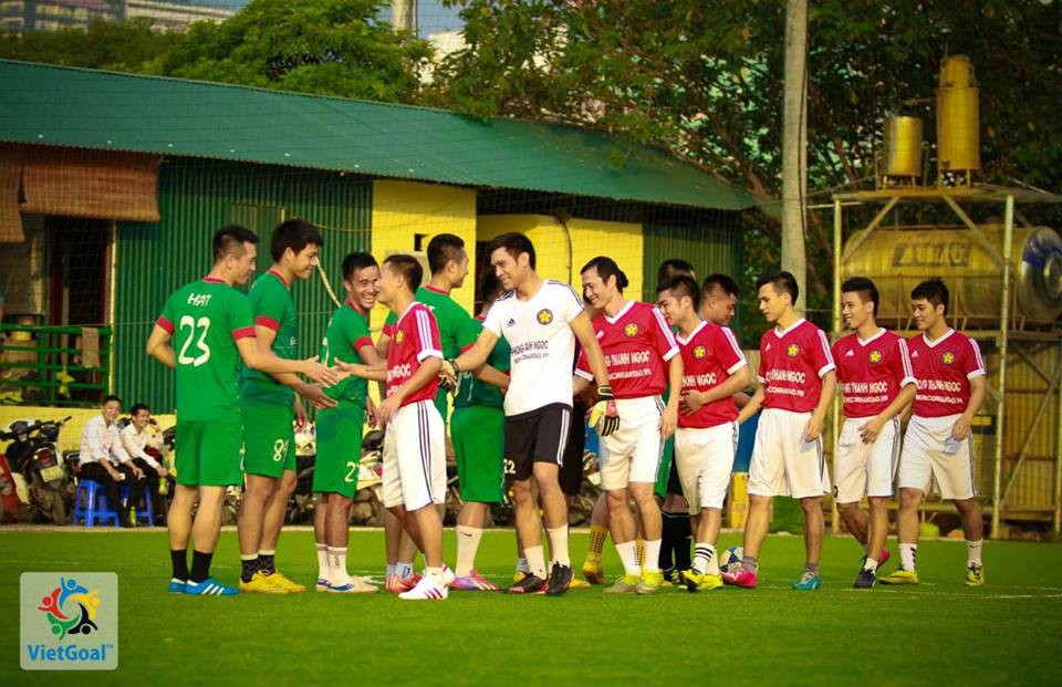 Dân phủi ưa chuộng loại giày nào?