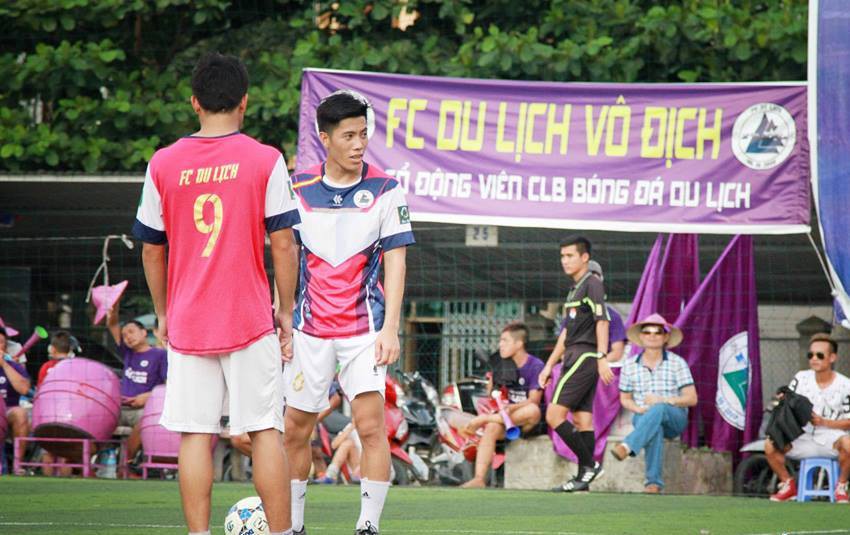 chung kết phủi l&agrave;o cai phố bản vs du lịch 