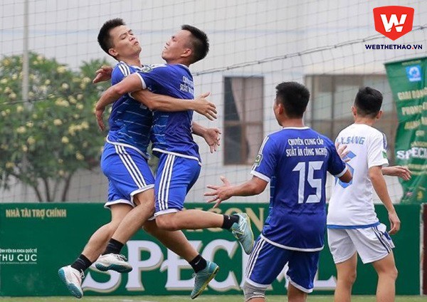 Hạng Nhất phủi 2016 và những cầu thủ chuyên nhận điểm 8