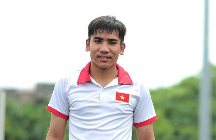 Khi đội bóng phủi cũng có bác sĩ riêng
