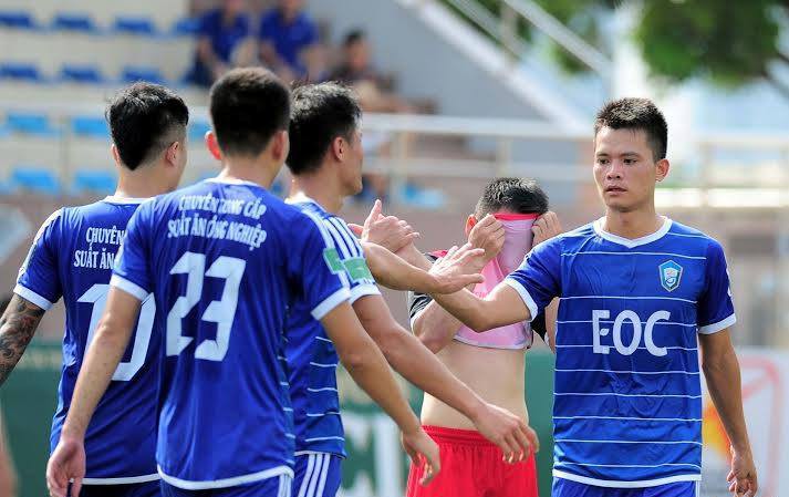 Nhìn lại hành trình vô địch Hạng Nhất phủi 2016 của EOC