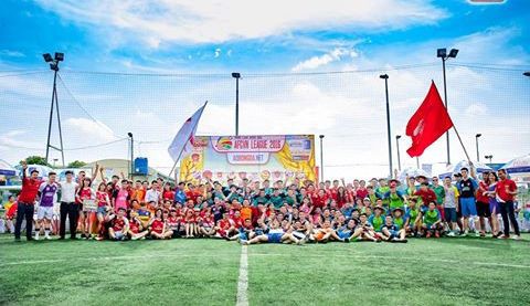 Những giọt nước mắt đ&agrave;n &ocirc;ng ở AFCVN League miền Bắc 2016