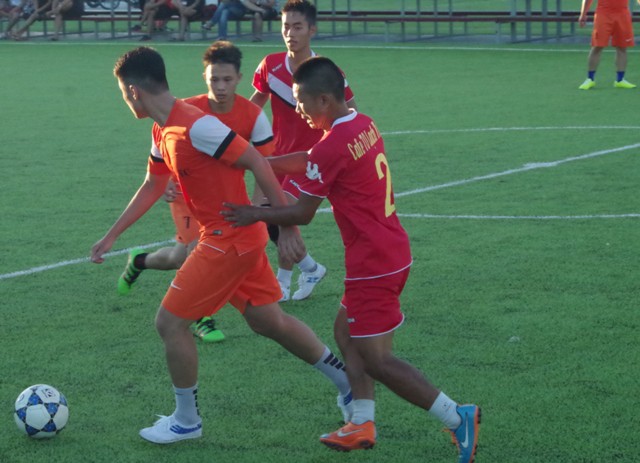 Vòng 2 play-off Siêu phủi Hải Phòng 2016: Rượt đuổi kịch tính