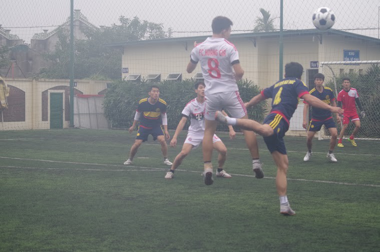 Vòng 5 Cựu Viên Open 2016: Bứt phá ngoạn mục, Hoàng Gia chiếm ngôi đầu