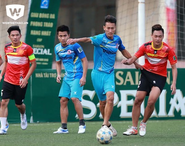 Vòng 9 Hạng Nhất phủi 2016: Nóng cuộc đua vị trí thứ 2