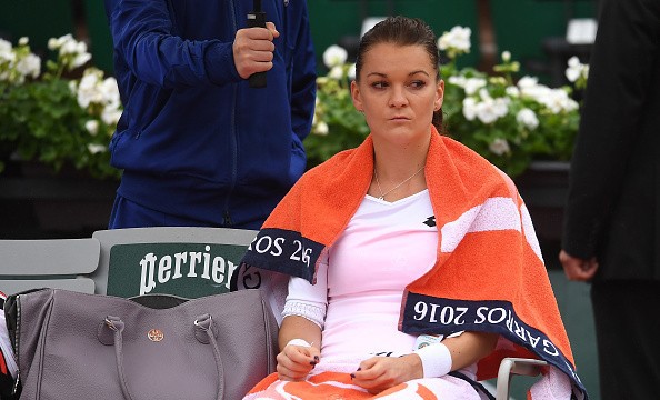 “Roland Garros chẳng quan tâm gì đến các tay vợt”