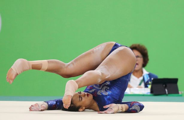 5 tai nạn rợn người tại Olympic 2016