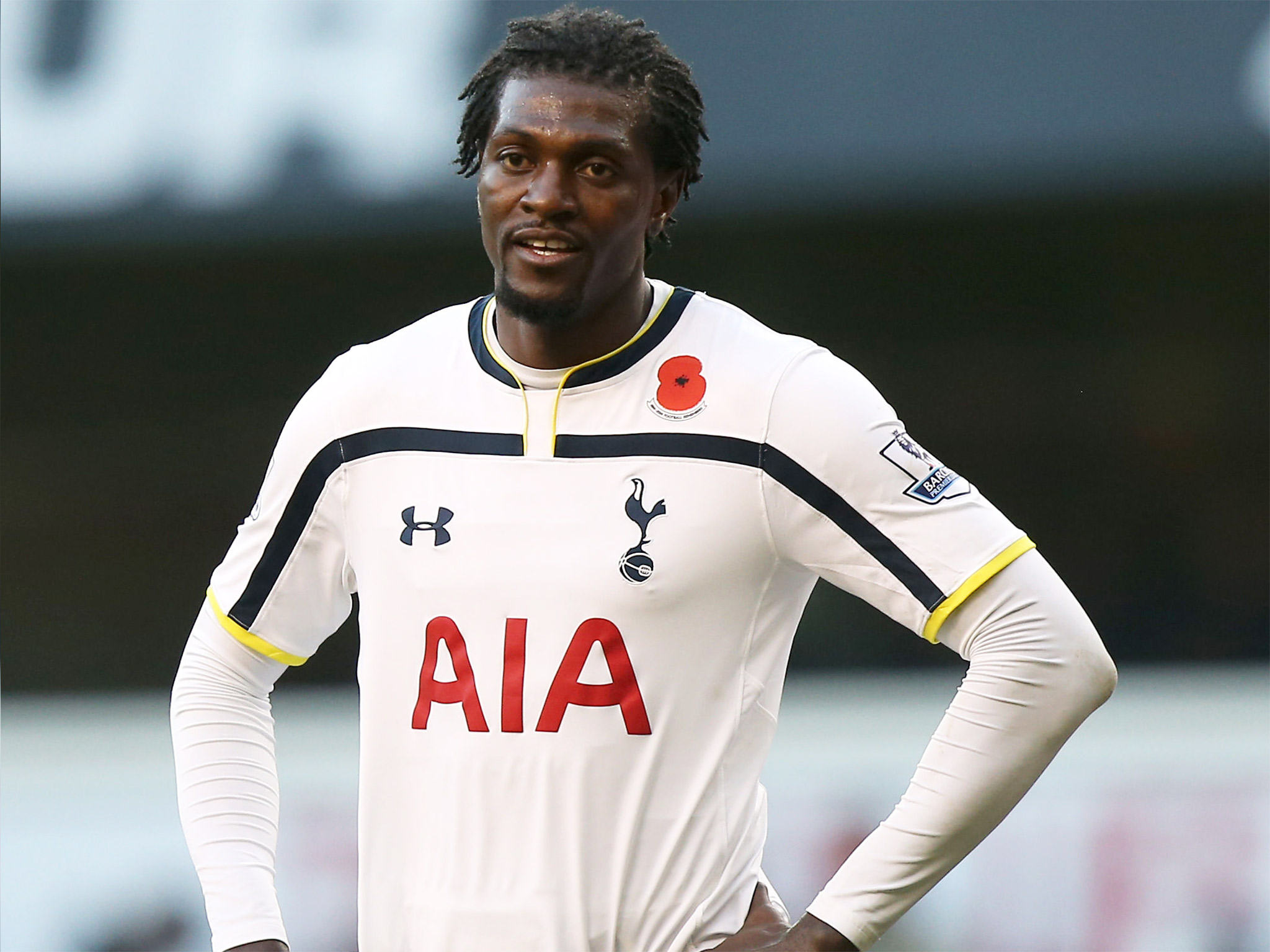 Adebayor giàu nứt đố đổ vách nhưng bủn xỉn