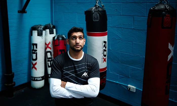 Amir Khan chuẩn bị đối đầu với bại tướng của Mayweather